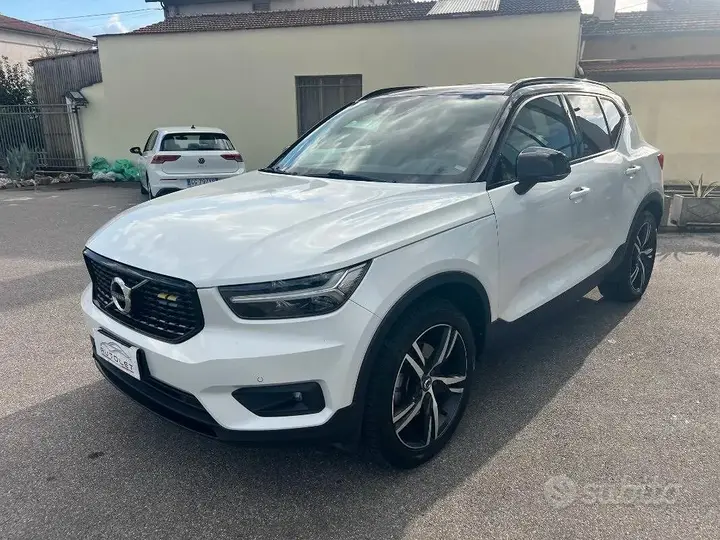 Volvo Xc40 2019 photo 2