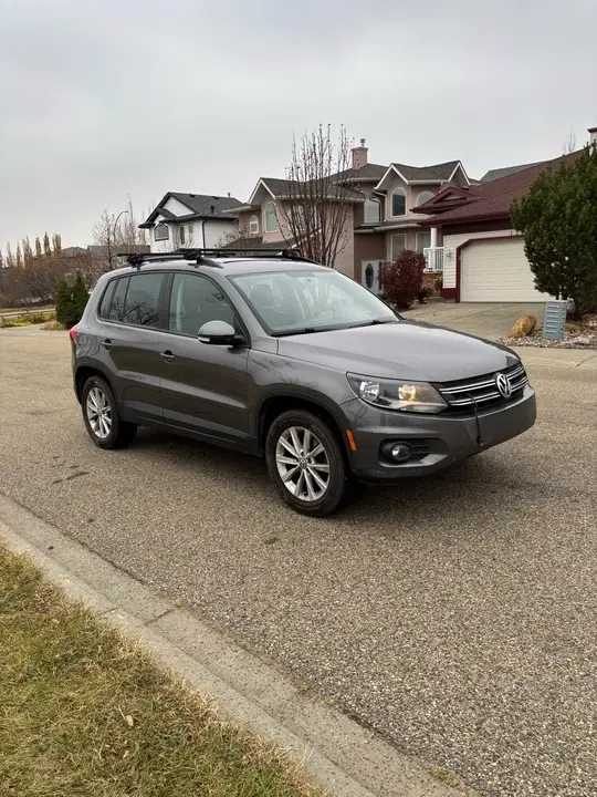 Volkswagen Tiguan 2012 photo 3