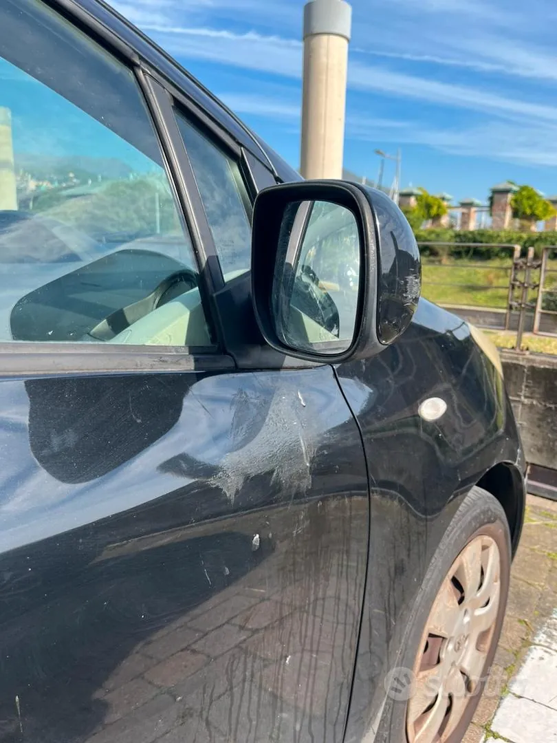 Toyota Yaris 2006 photo 3