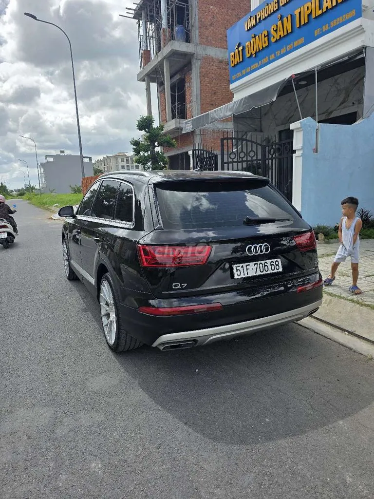 Audi Q7 2016 photo 4