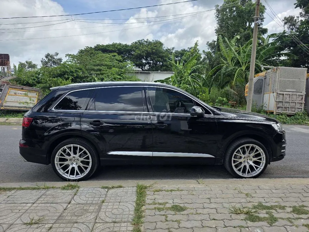 Audi Q7 2016 photo 3