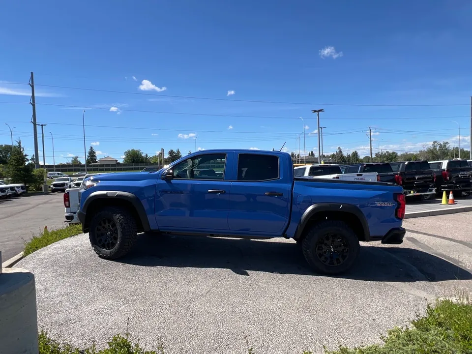 Chevrolet Colorado 2026 photo 2