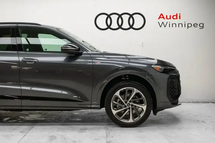 Audi Q5 2025 photo 5