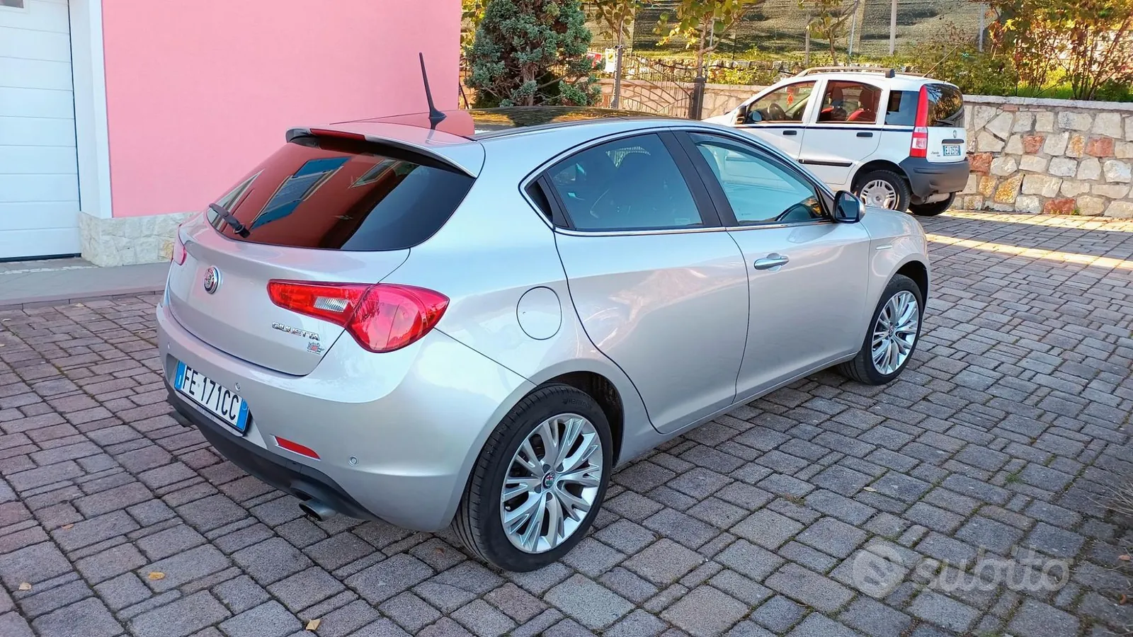 Alfa Romeo Giulietta 2016 photo 3