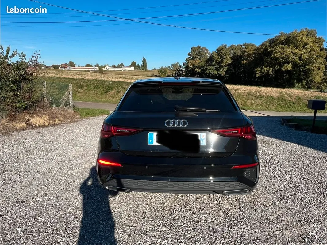 Audi A3 2022 photo 2