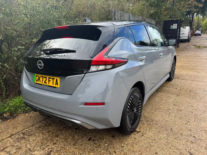 Nissan Leaf 2022 photo 3