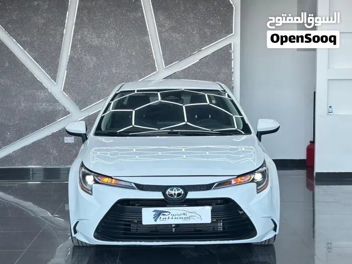 Toyota Corolla 2025 photo 2
