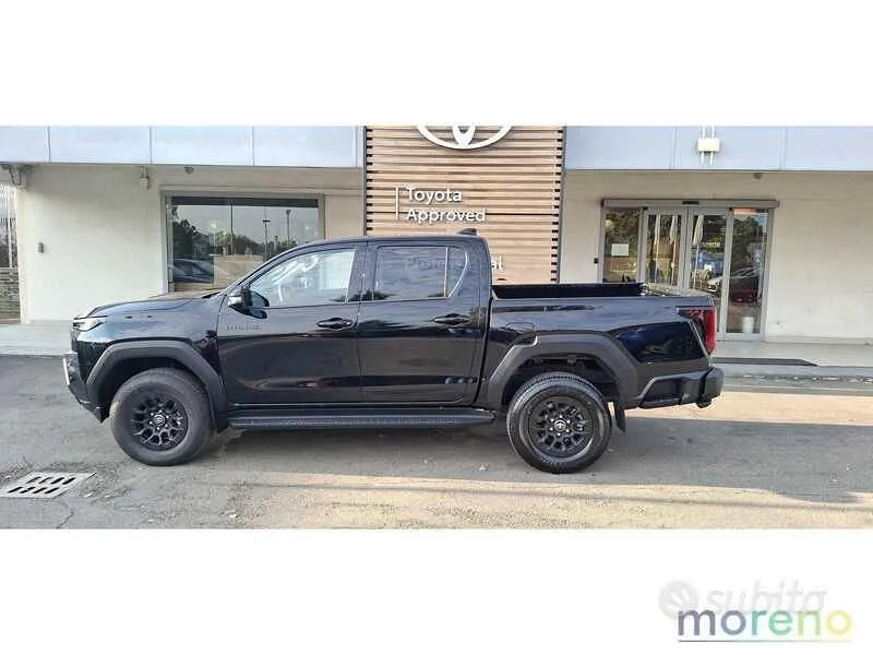 Toyota Hilux 2026 photo 2