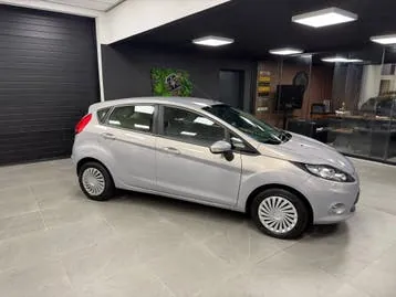 Ford Fiesta 2013 photo 2