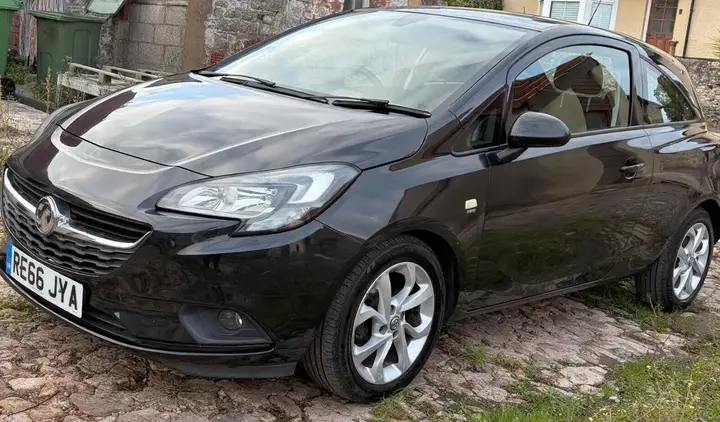 Vauxhall Corsa 2016 photo 2