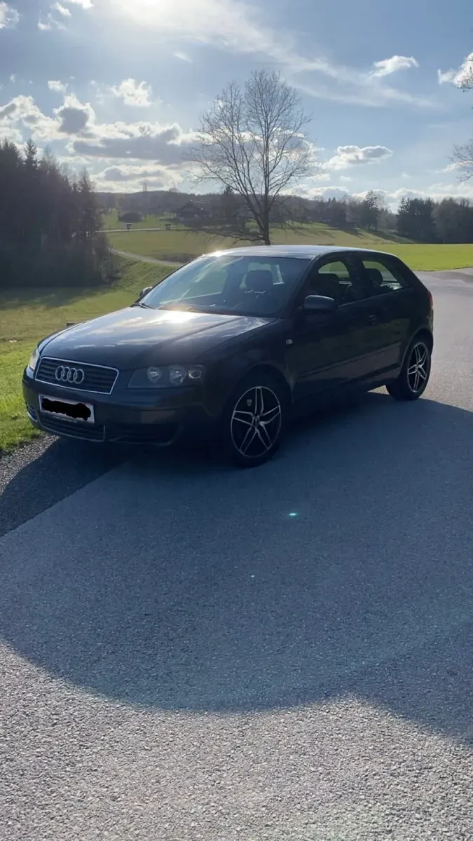 Audi A3 2005 photo 2