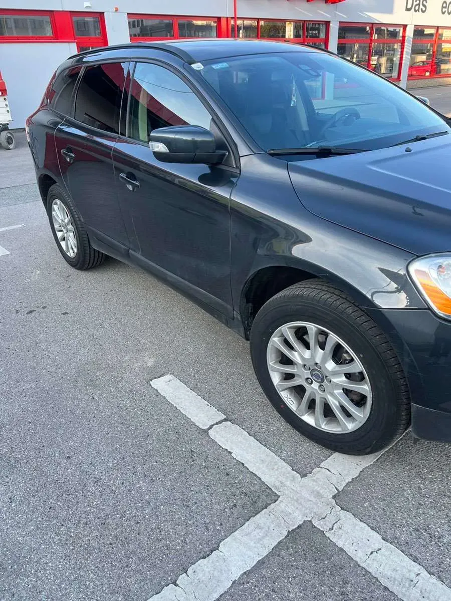 Volvo Xc60 2010 photo 3
