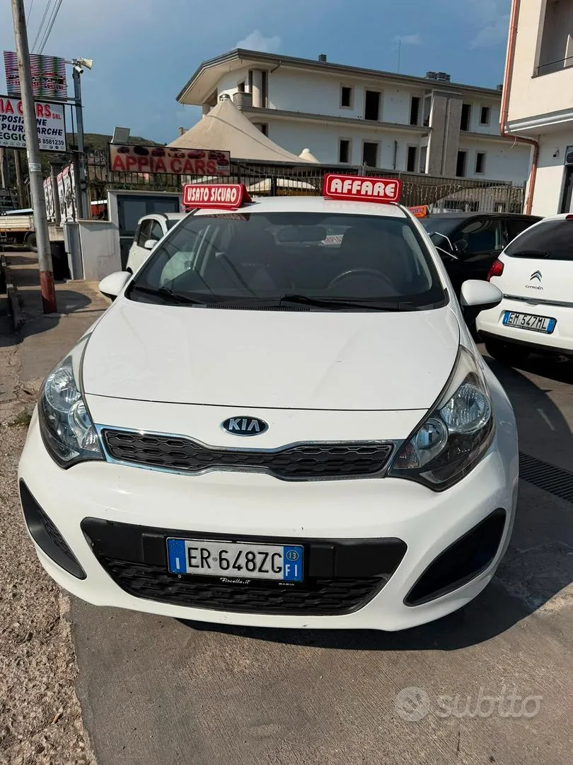Kia Rio 2013 photo 5