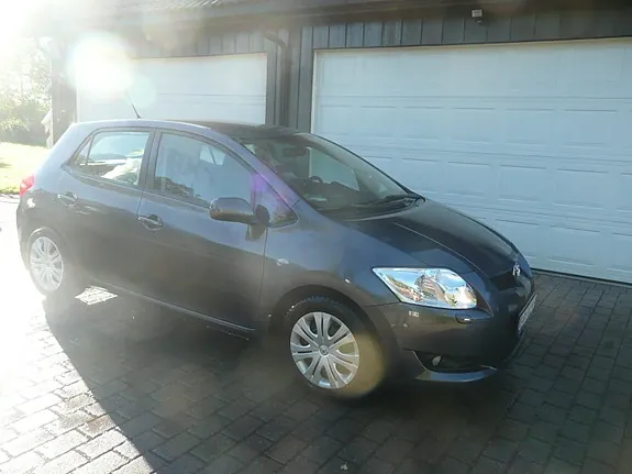 Toyota Auris 2007 photo 3