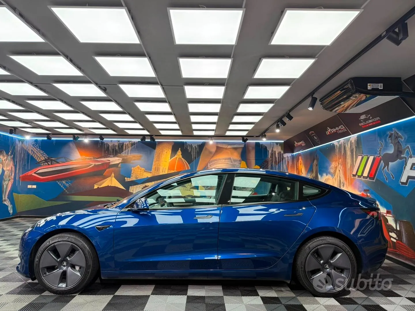 Tesla Model 3 2023 photo 4