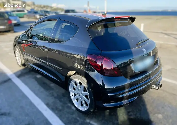 Peugeot 207 2009 photo 3
