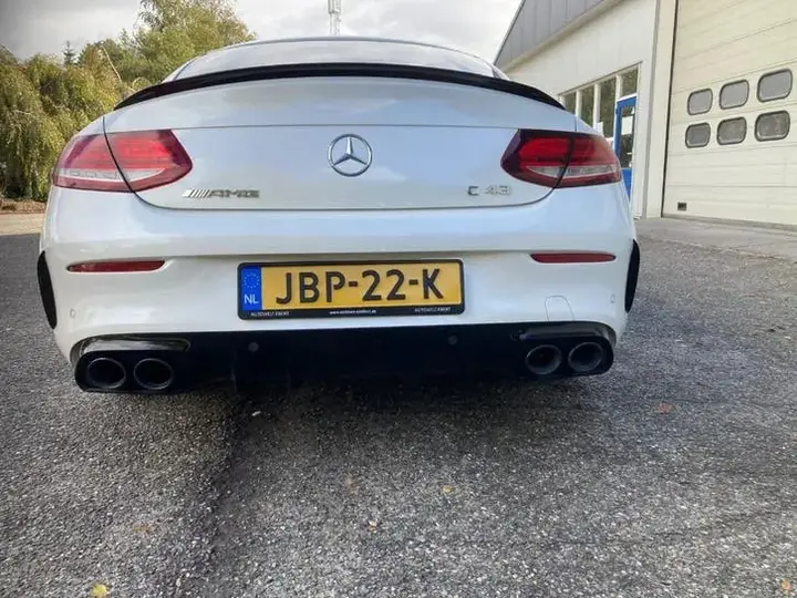 Mercedes-Benz C-Class 2020 photo 3