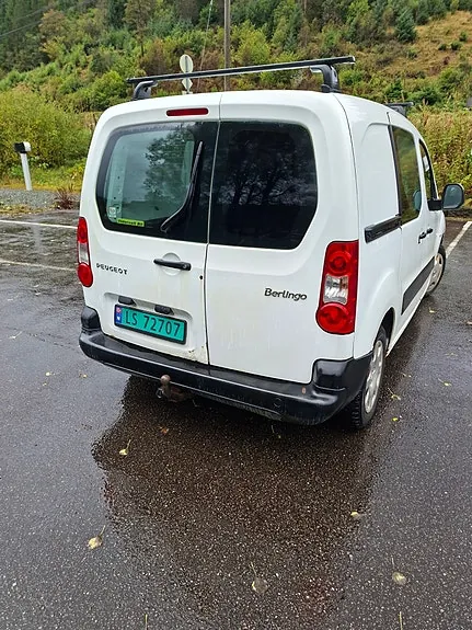 Peugeot Partner 2010 photo 2