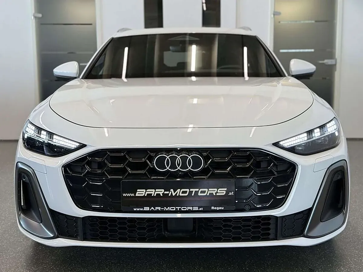 Audi A5 2025 photo 2