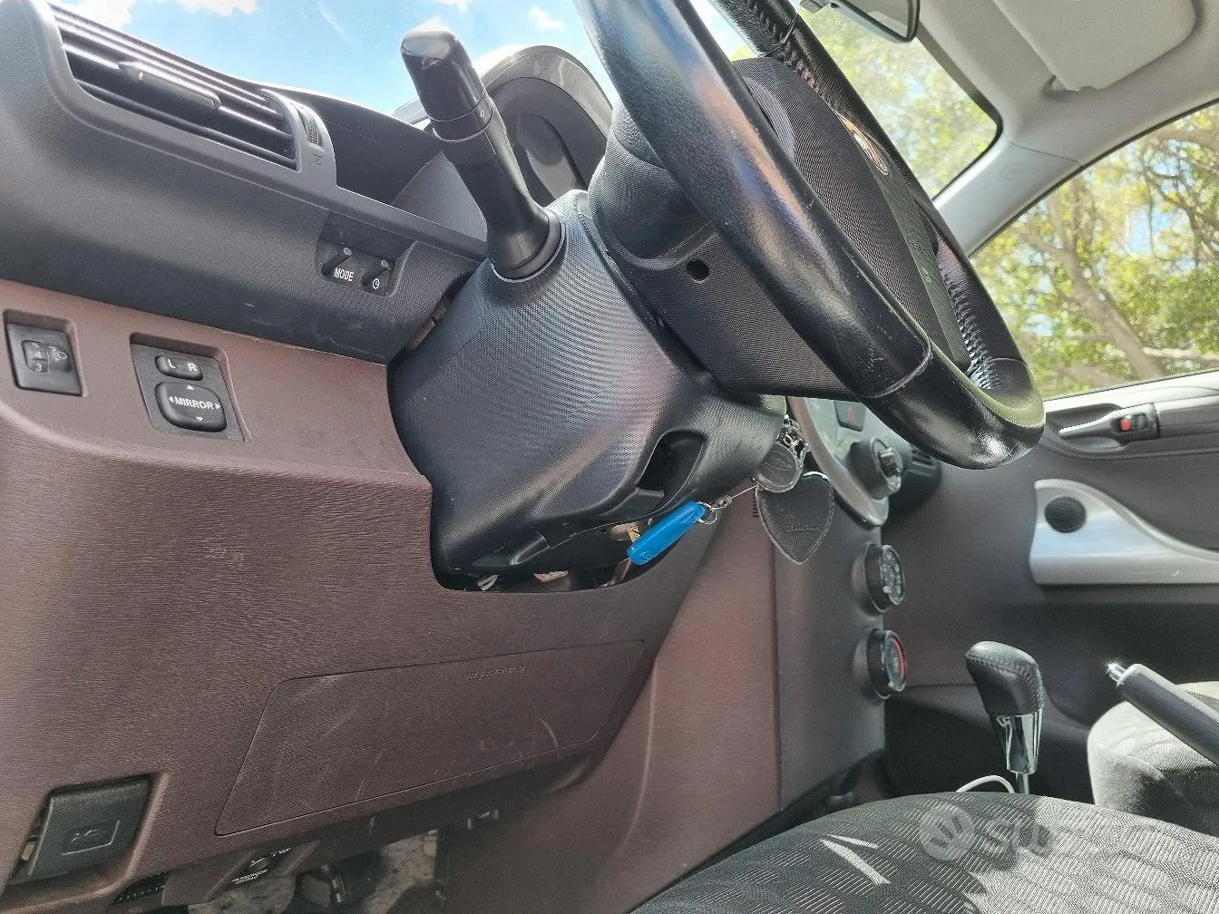 Toyota Iq 2010 photo 5