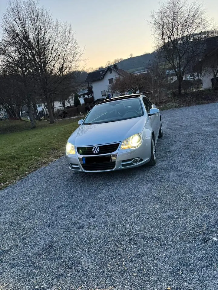 Volkswagen Eos