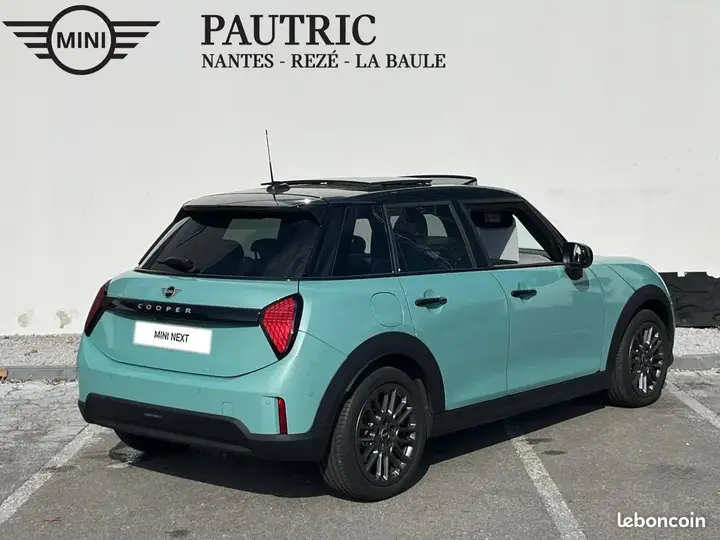 Mini Cooper 2025 photo 2