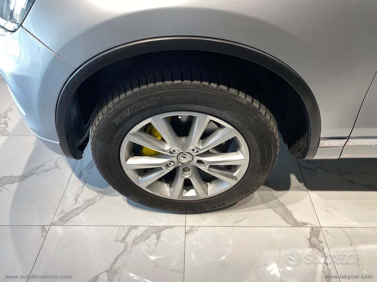 Volkswagen Touareg 2010 photo 3