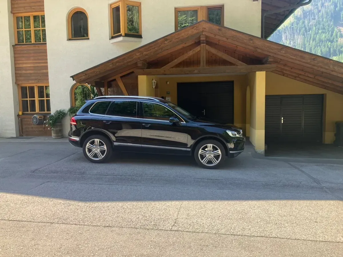 Volkswagen Touareg 2014 photo 3