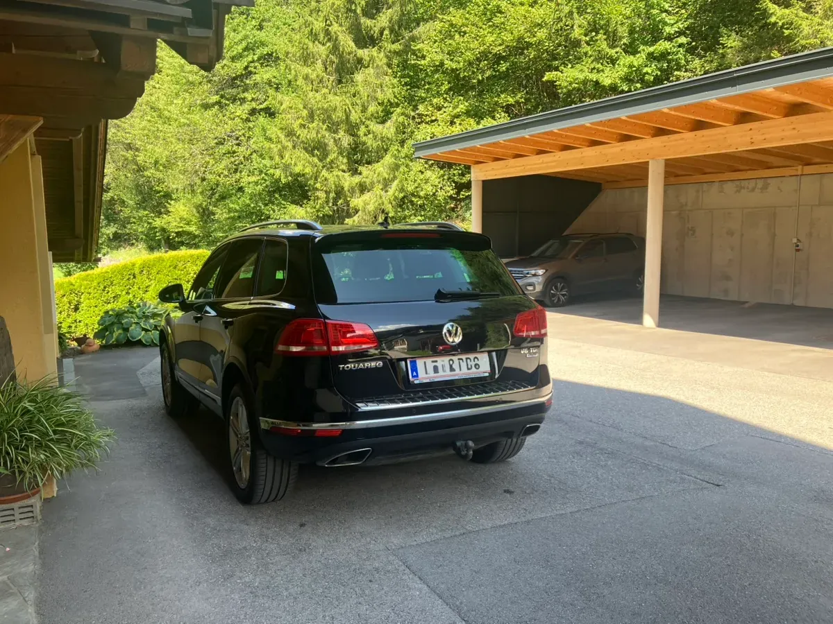 Volkswagen Touareg 2014 photo 2