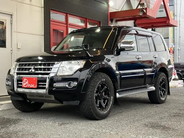 Mitsubishi Pajero 2017 photo 4
