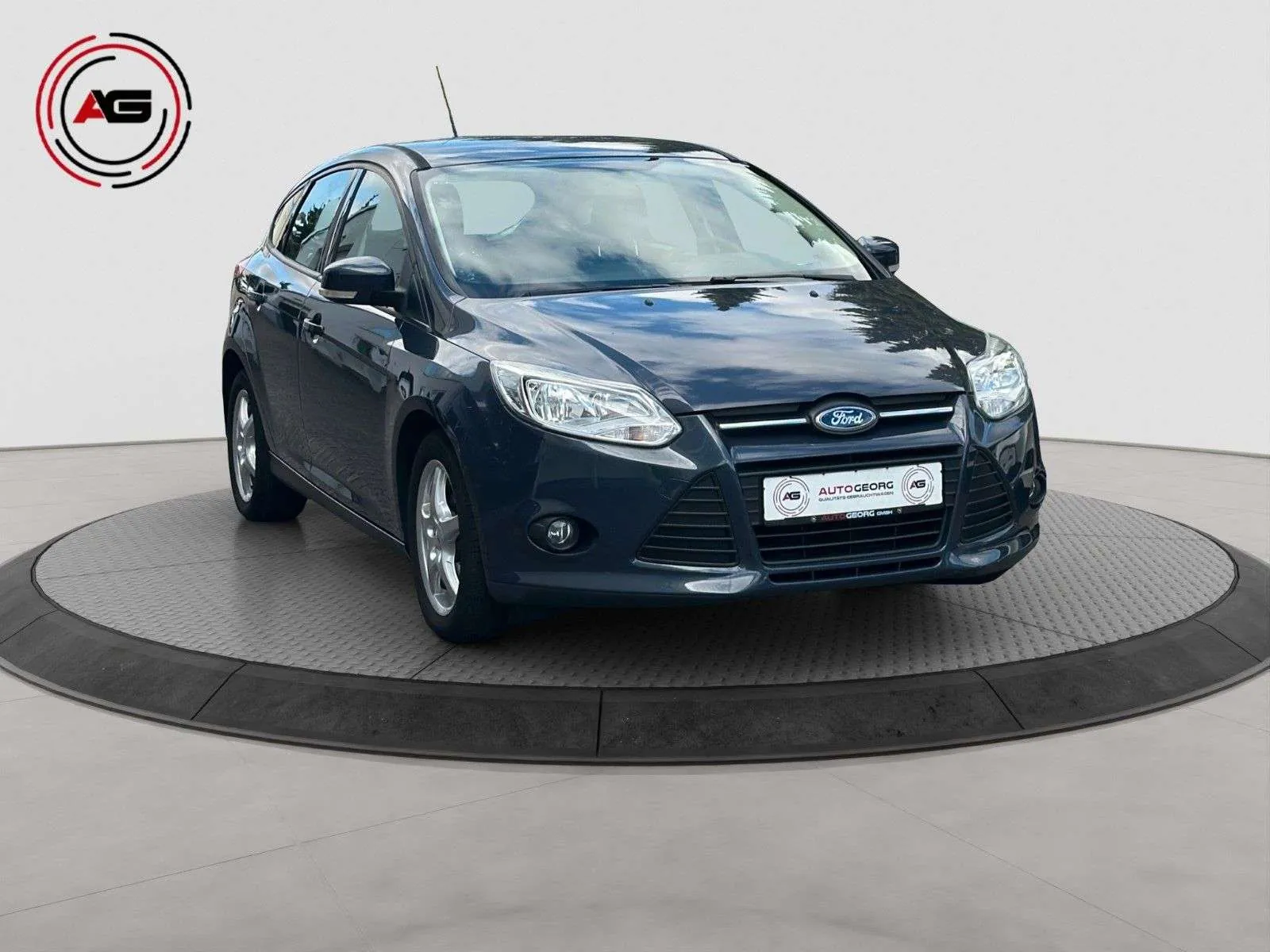 Ford Focus 2013 photo 3