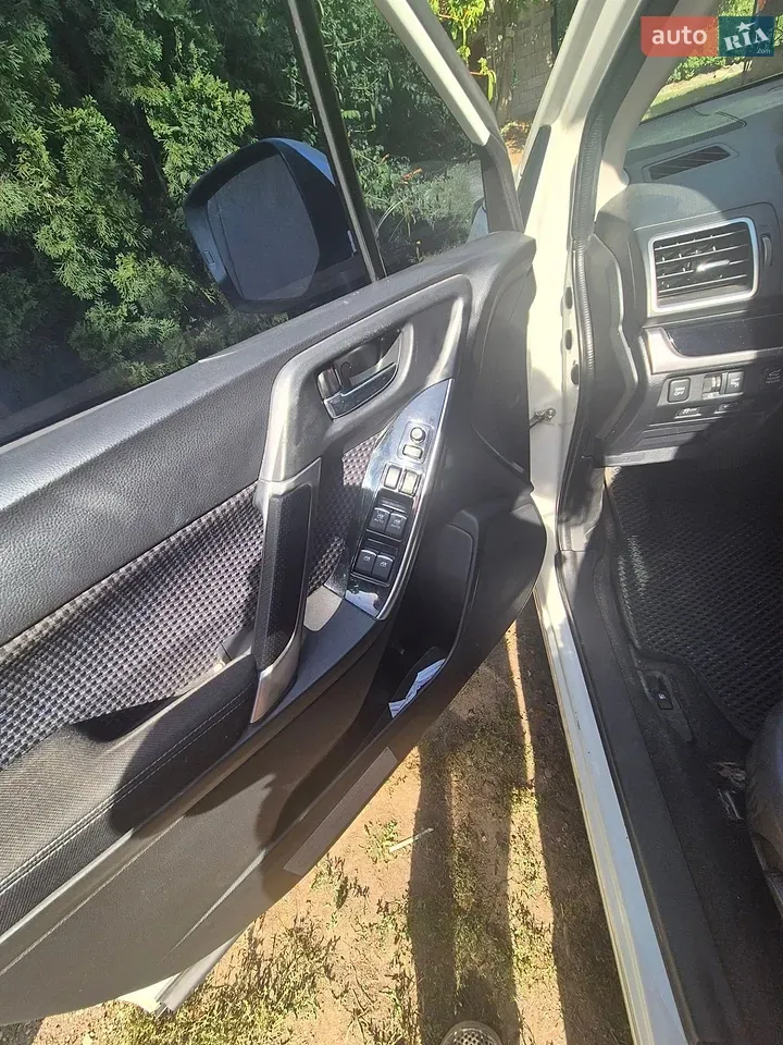 Subaru Forester 2018 photo 5