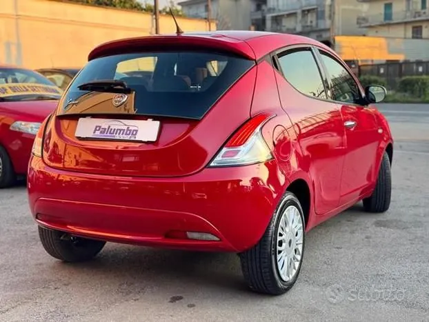 Lancia Ypsilon 2016 photo 4