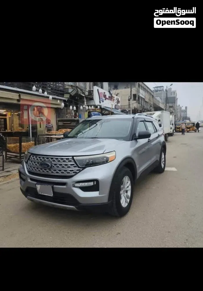 Ford Explorer 2021 photo 2