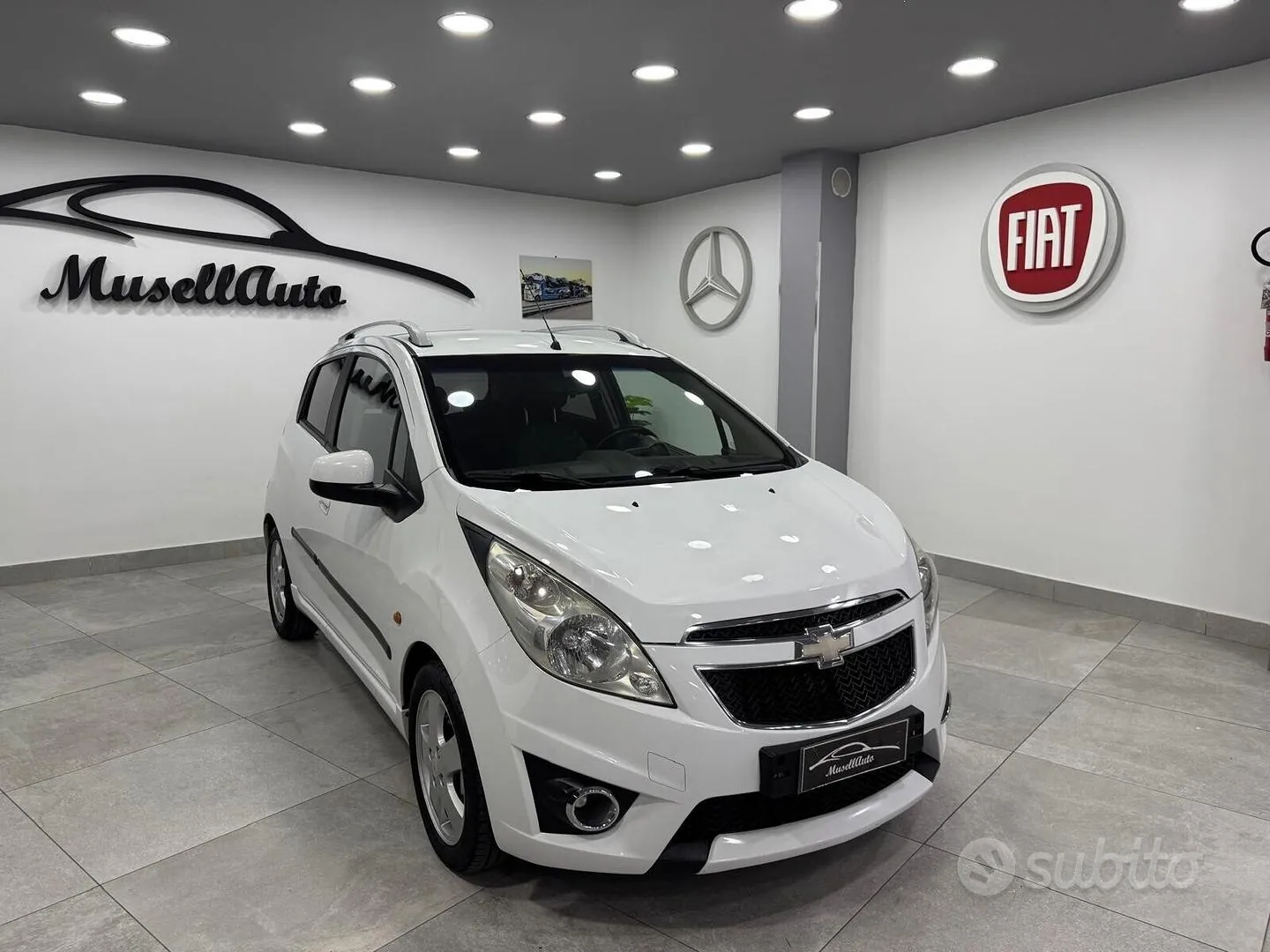 Chevrolet Spark 2012 photo 2