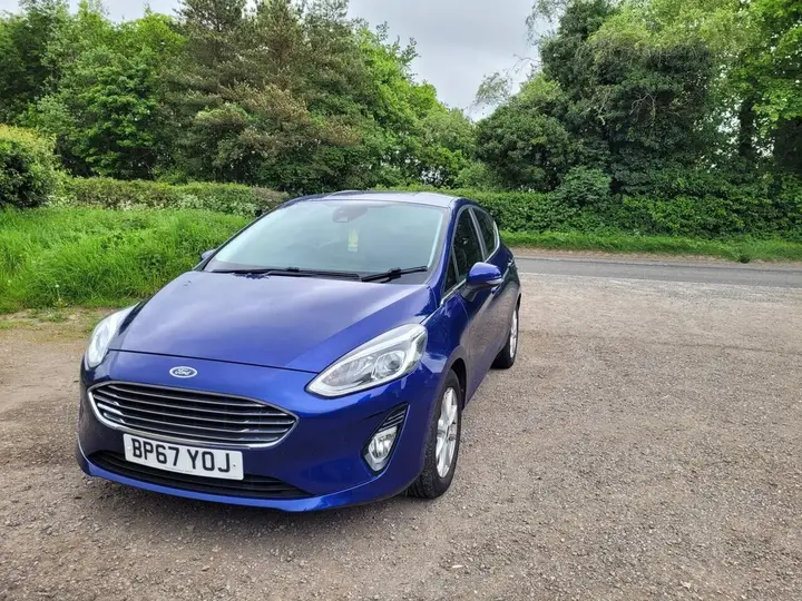 Ford Fiesta 2018 photo 2