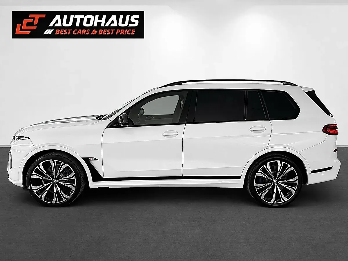 BMW X7 2023 photo 2