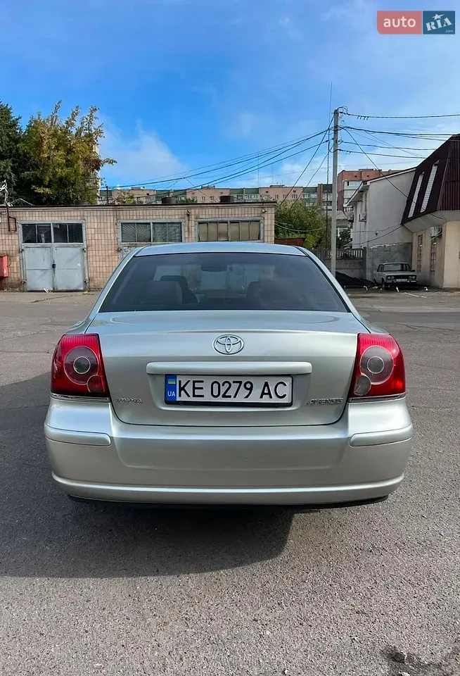 Toyota Avensis 2006 photo 4