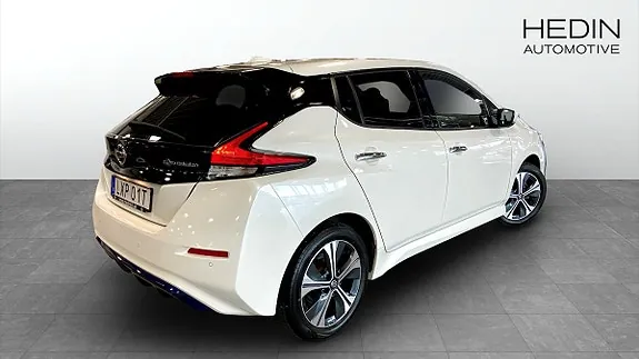 Nissan Leaf 2021 photo 2
