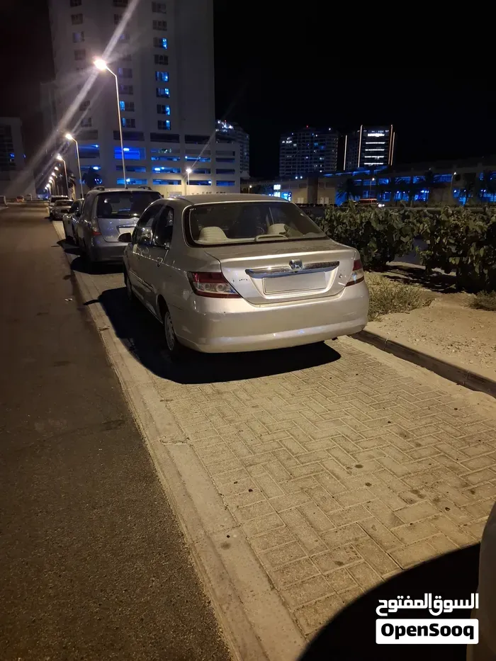 Honda City 2004 photo 3
