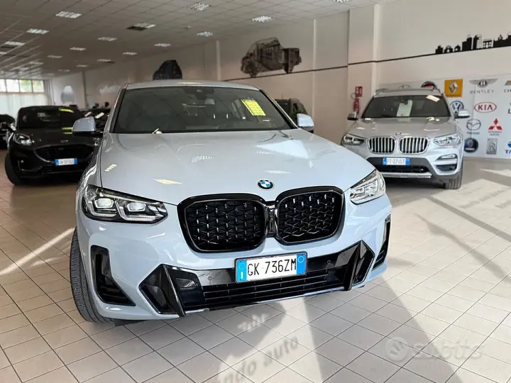 BMW X4 2022 photo 2