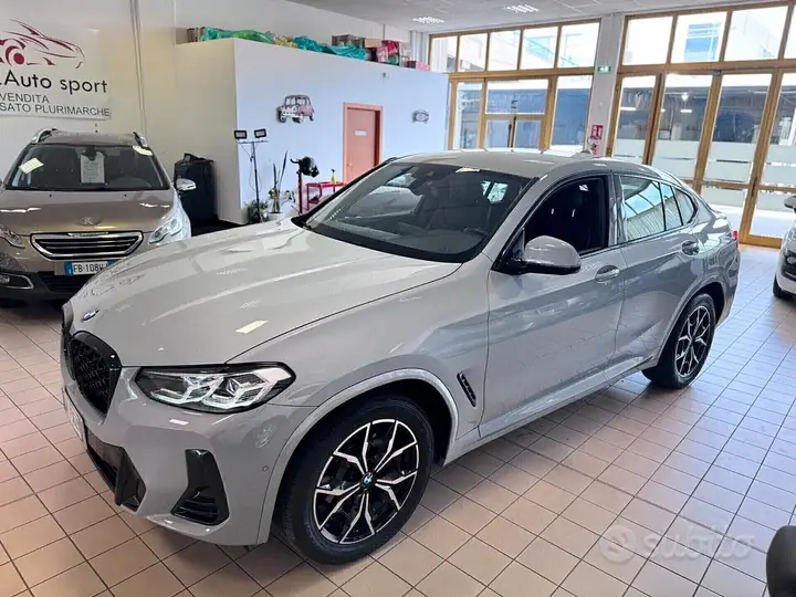 BMW X4 2022 photo 4