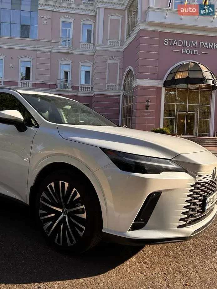 Lexus Rx 2023 photo 2