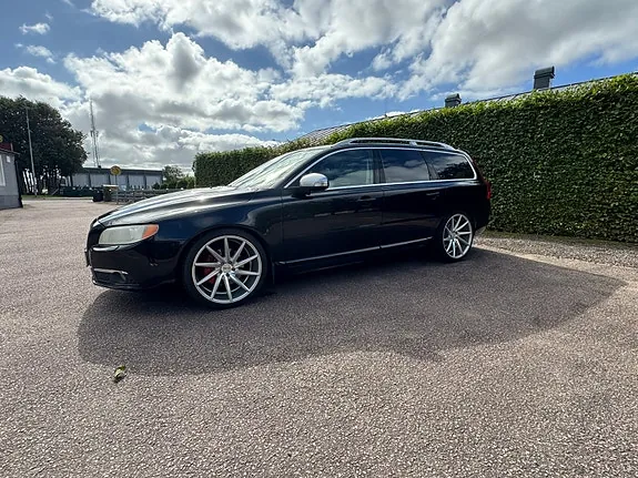 Volvo V70 2008 photo 2