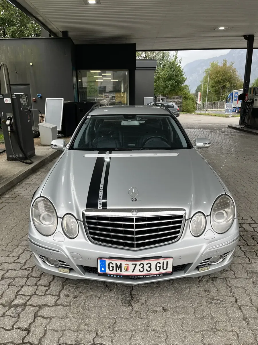 Mercedes-Benz E-Class 2007 photo 3