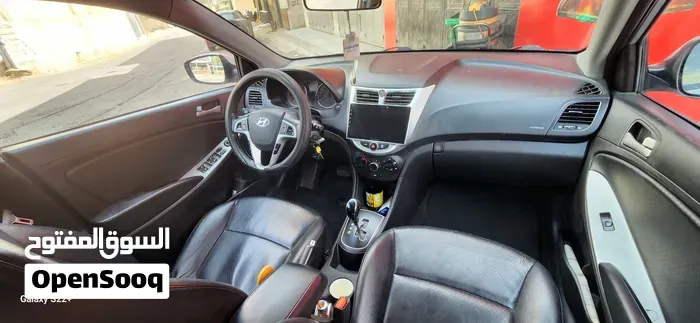 Hyundai Accent 2016 photo 4