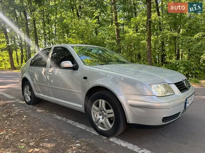 Volkswagen Bora 2000 photo 2