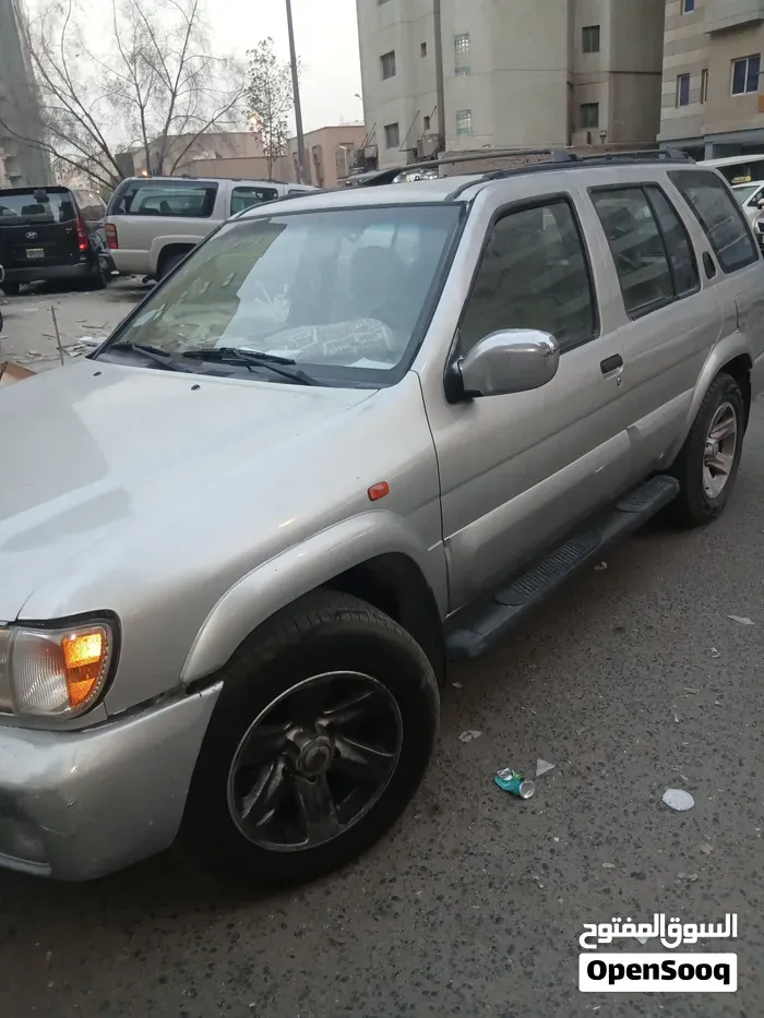 Nissan Pathfinder 2003 photo 3
