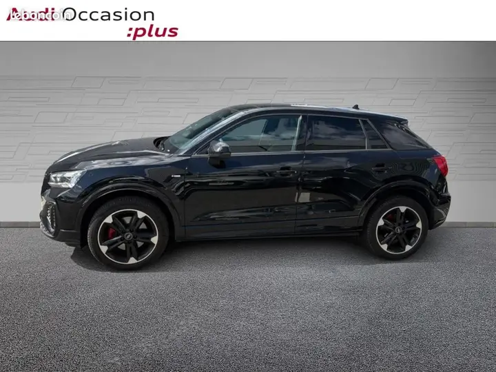 Audi Q2 2022 photo 2