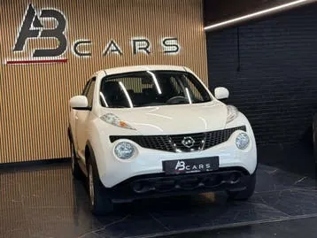 Nissan Juke 2014 photo 2